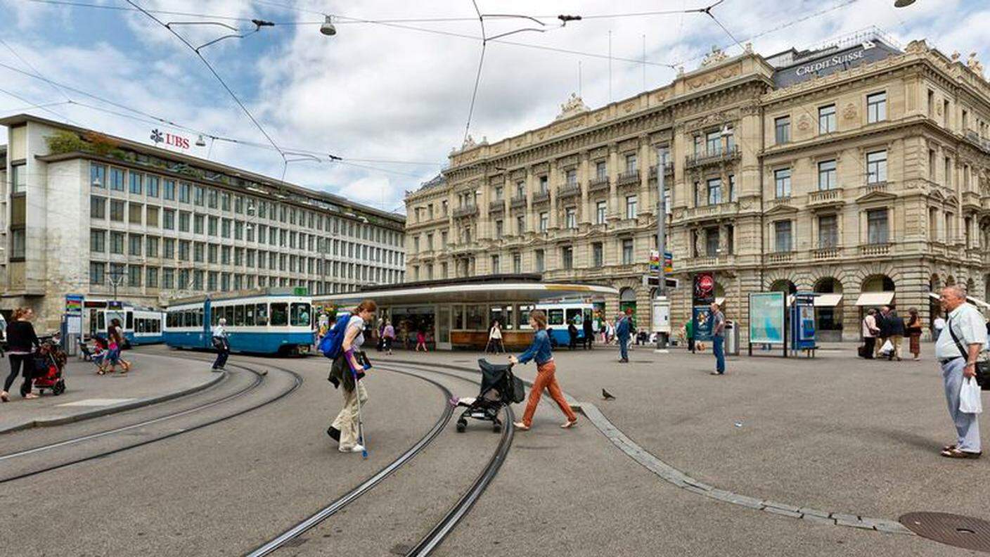 Paradeplatz a Zurigo, un simbolo della piazza finanziaria svizzera