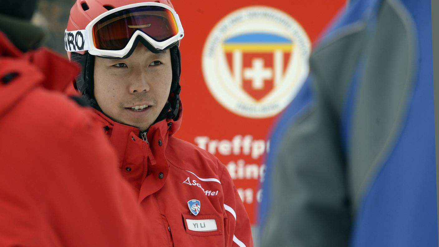 Un maestro di sci cinese a Engelberg