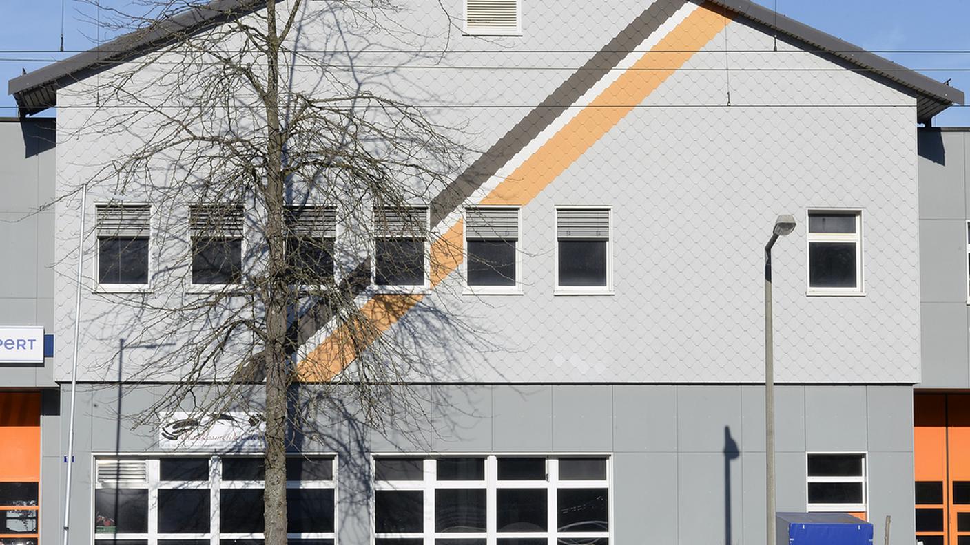 L'edificio dove ha sede la moschea An'Nur (in arabo "la luce") a Winterthur