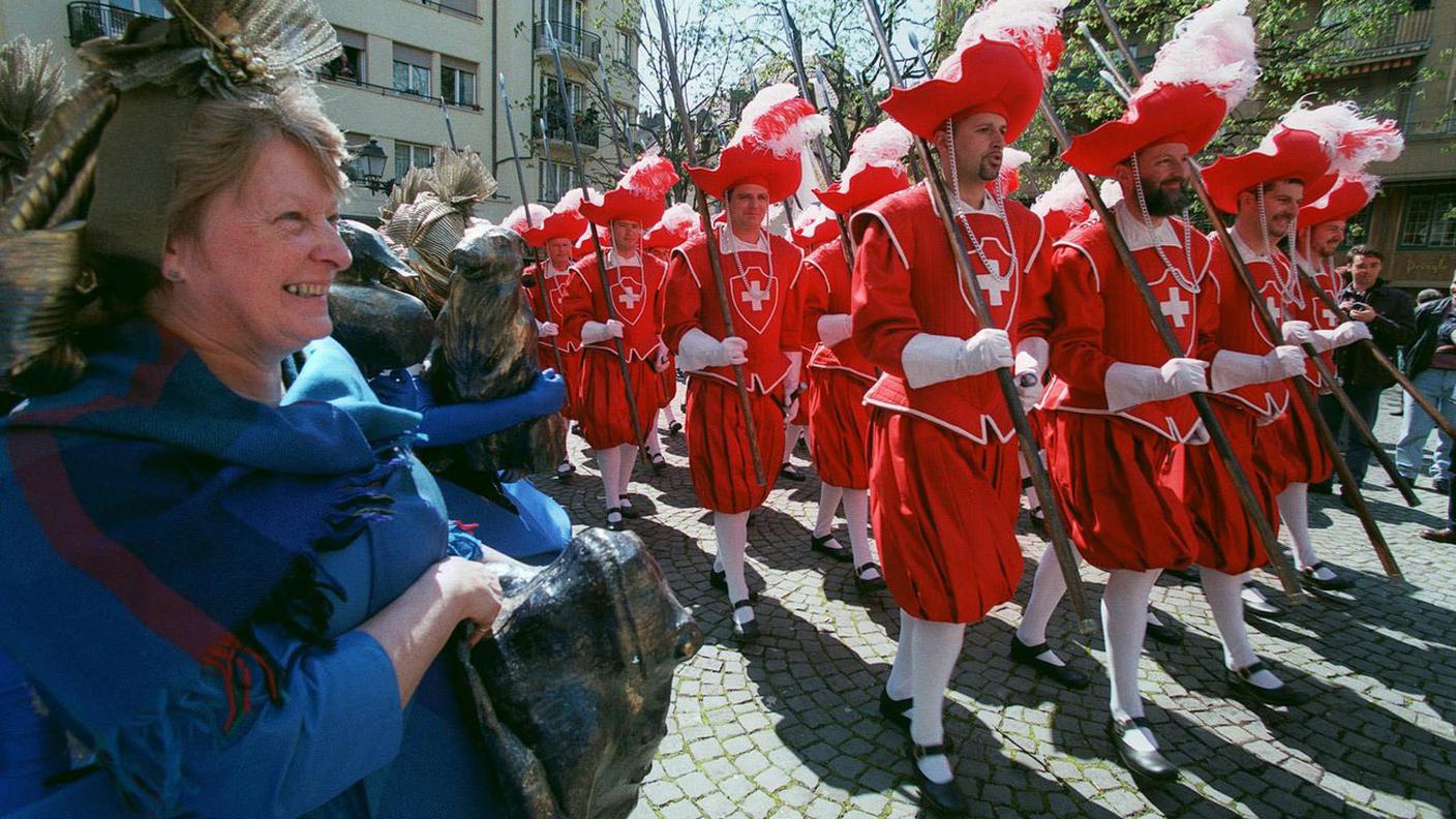 Il passaggio dei Cent-suisses nel 1999