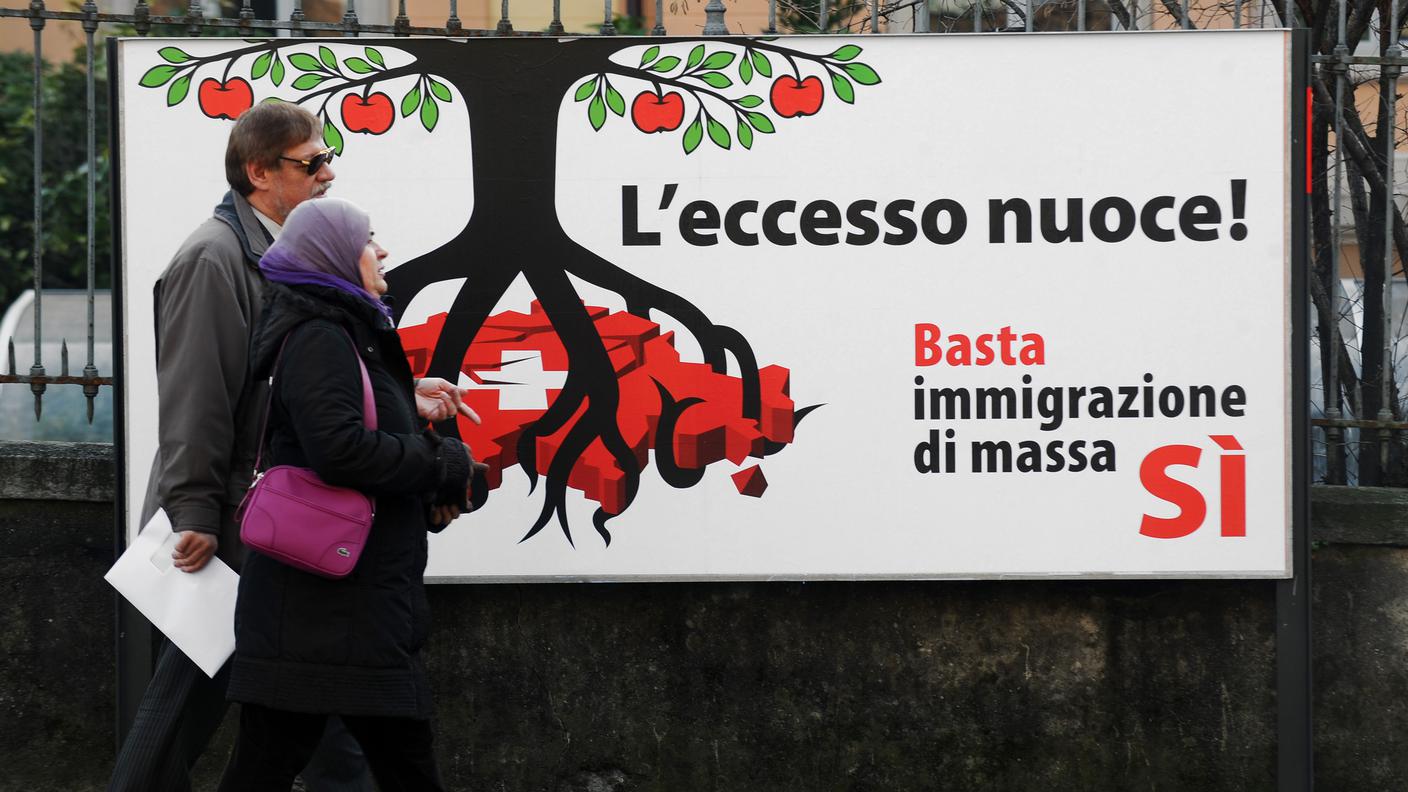 Uno dei manifesti propagandistici dell'UDC