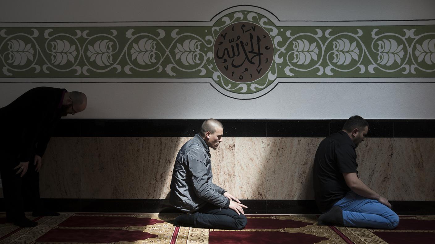 L'interno della moschea di Berna