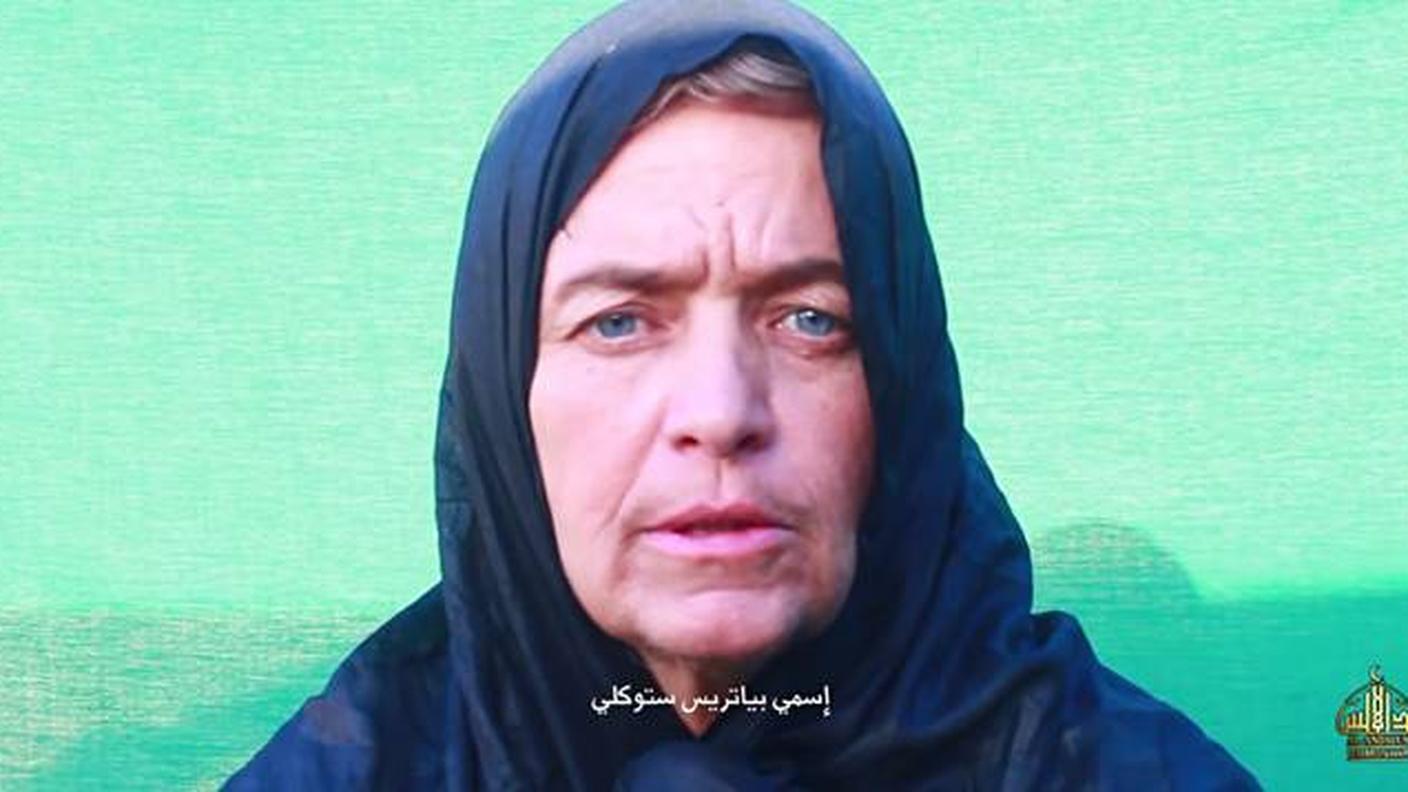 Beatrice Stoeckli con il velo islamico
