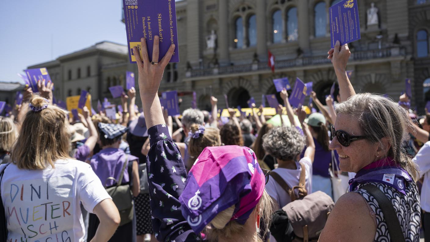 Una "Landsgemeinde femminista", in Piazza federale, è stata fra i momenti salienti della protesta a Berna