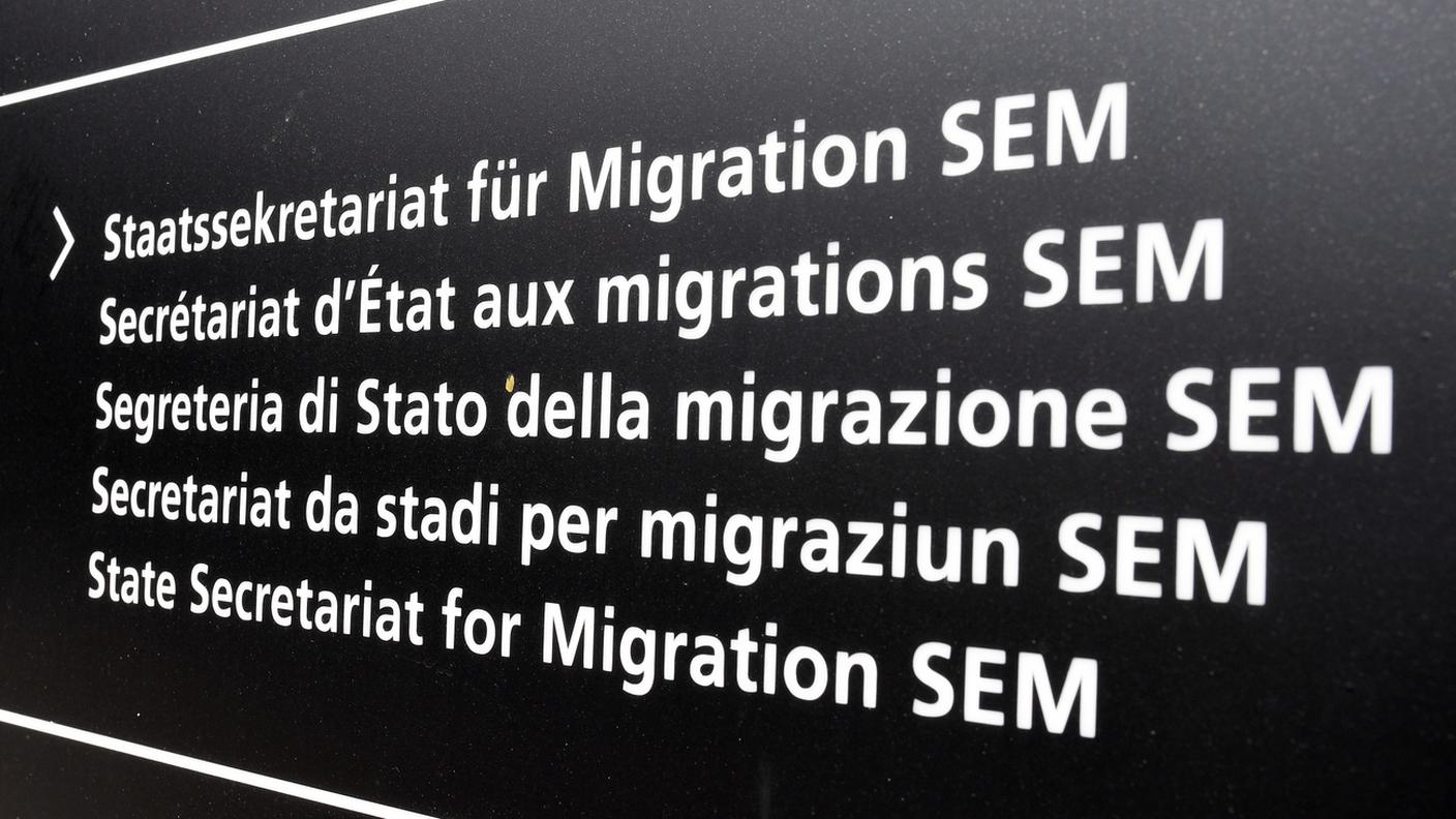 La SEM conferma: la competenza sulla domanda d'asilo è svizzera