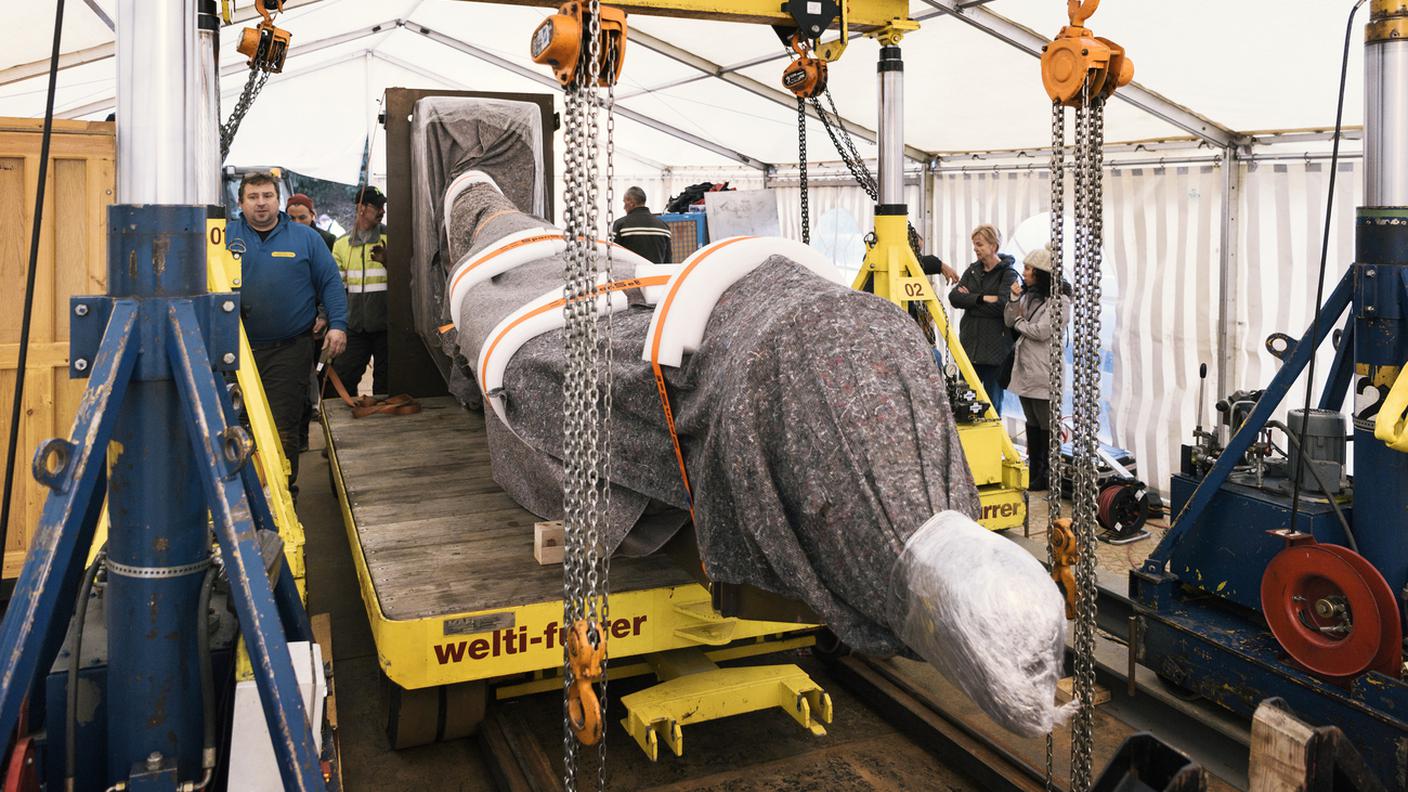 Le statue hanno viaggiato da Londra a Zurigo