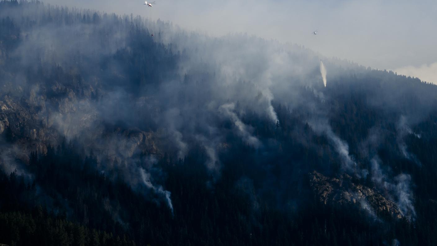 L'area in cui è scoppiato l'incendio in un'immagine scattata questa mattina