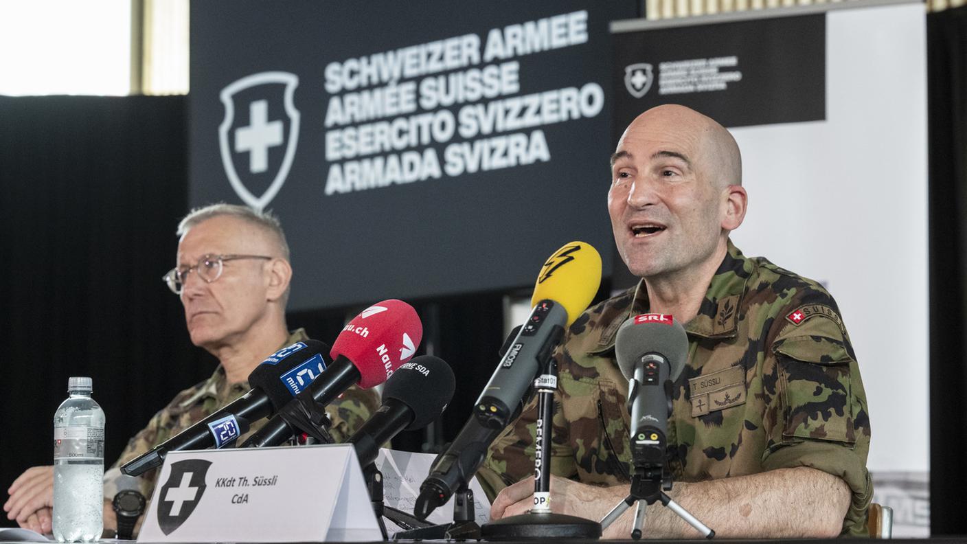 Il capo dell'Esercito Thomas Süssli, durante la conferenza stampa odierna a Kloten