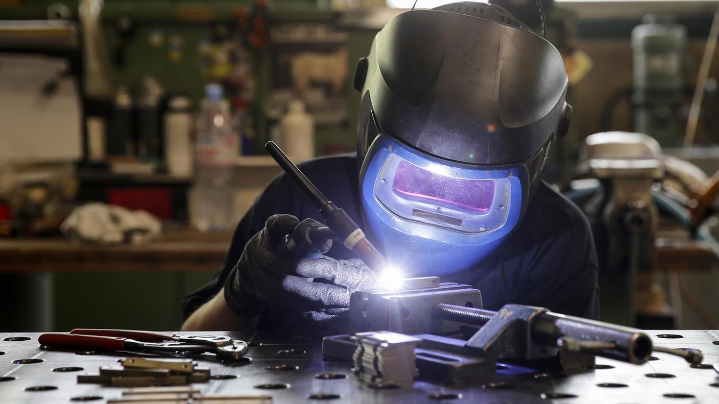 Flessione nel settore industriale