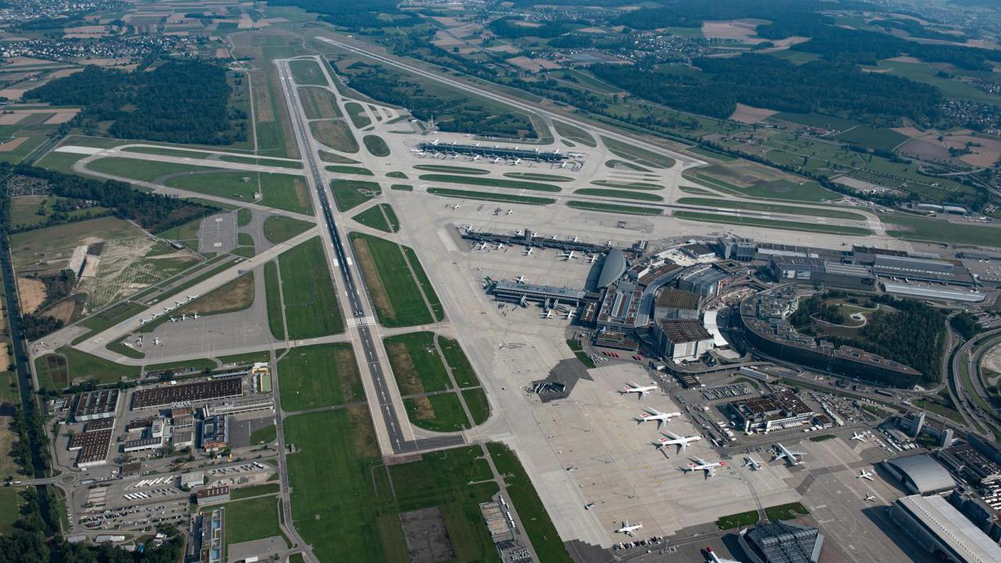 L'aeroporto di Zurigo dispone di tre piste