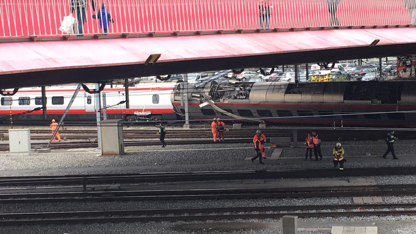 Traffico bloccato fino alla fine del servizio