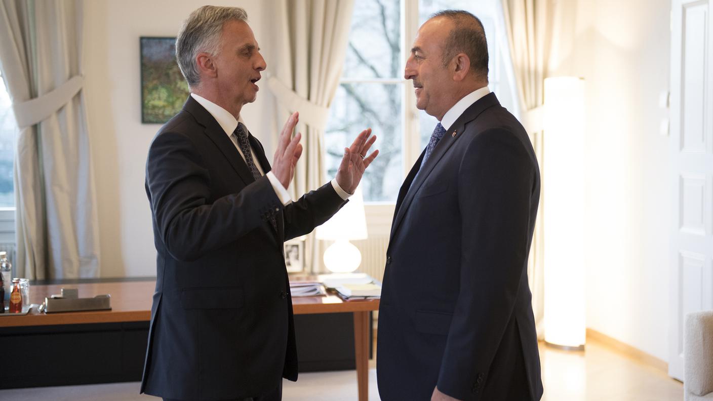 Didier Burkhalter e Mevlüt Cavusoglu