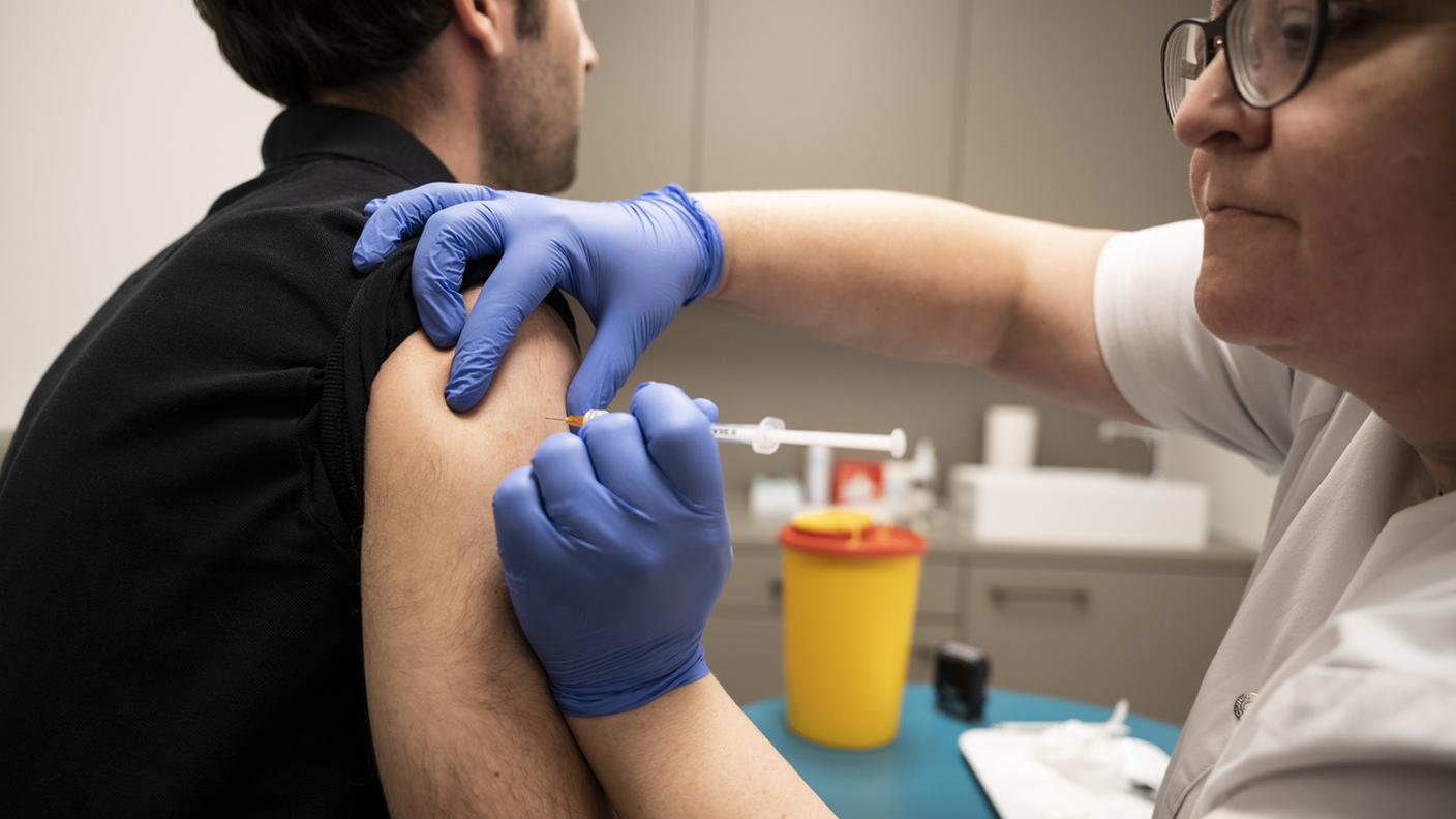 Solo uno svizzero su tre disponibile a nuova vaccinazione