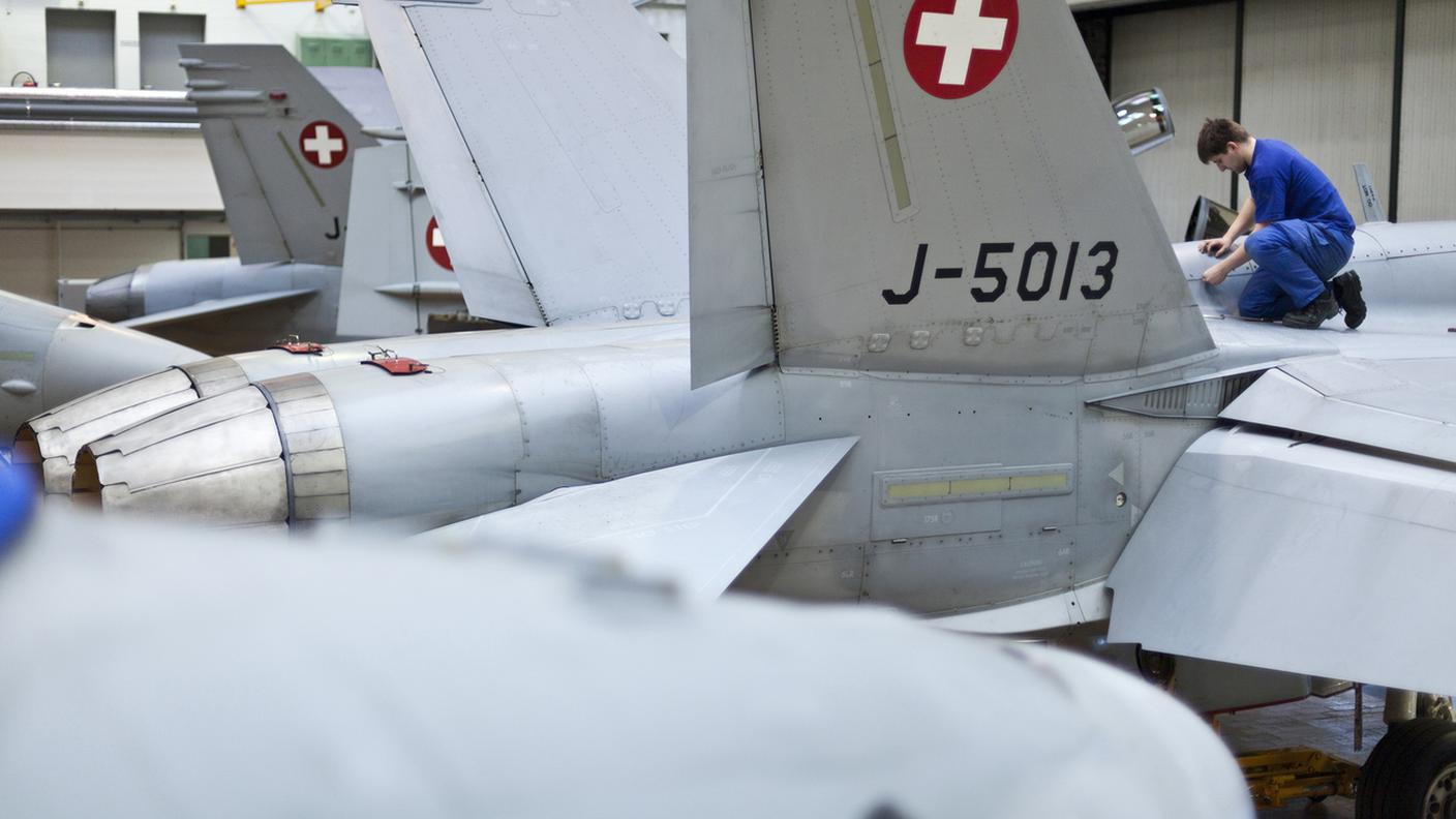 Dal 2020 gli aerei dovranno essere operativi 24 ore su 24
