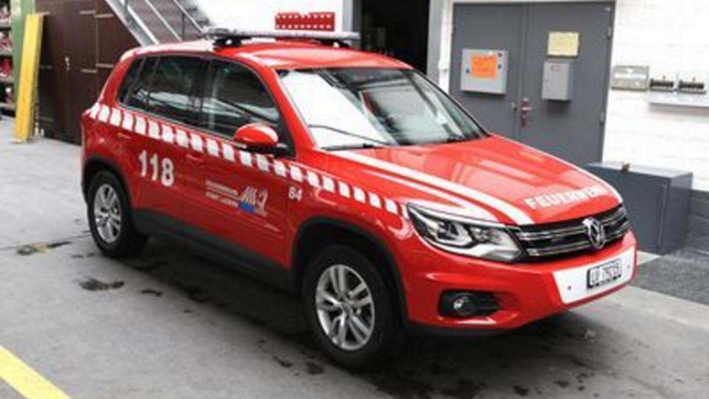 I pompieri di Lucerna sono intervenuti per spegnere le fiamme nella fabbrica