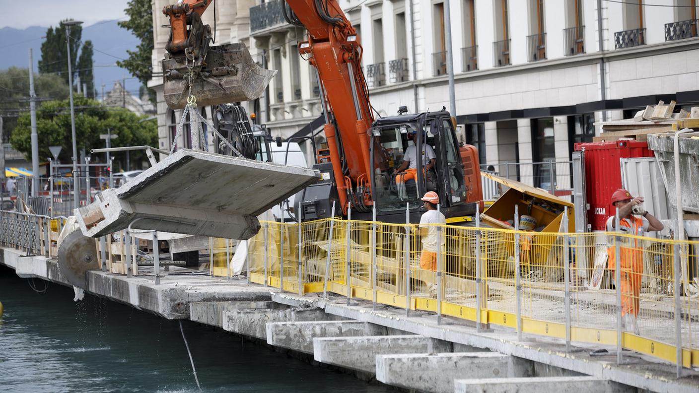 Gli operai edili, eccone alcuni al lavoro a Ginevra, sono molto ricercati