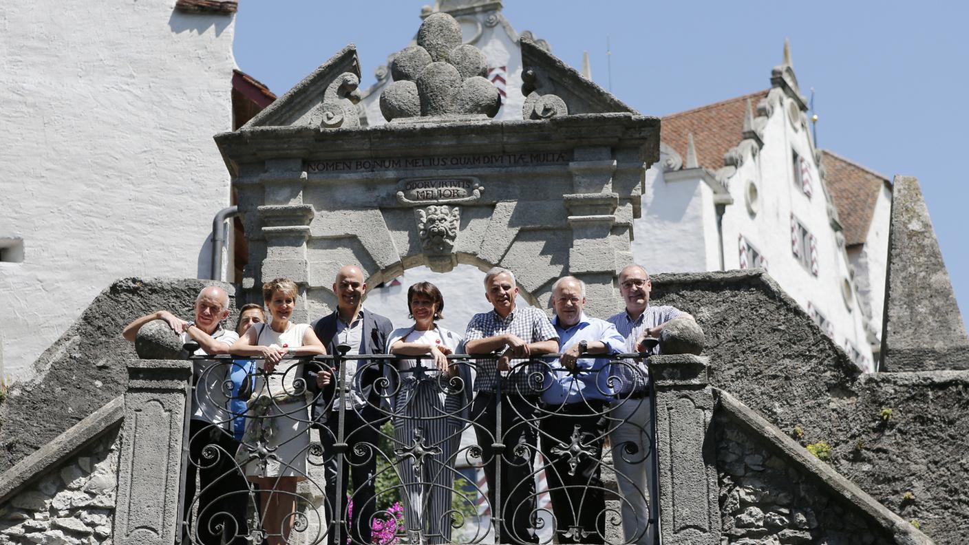 I consiglieri federali in visita al castello di Wildegg nel canton Argovia