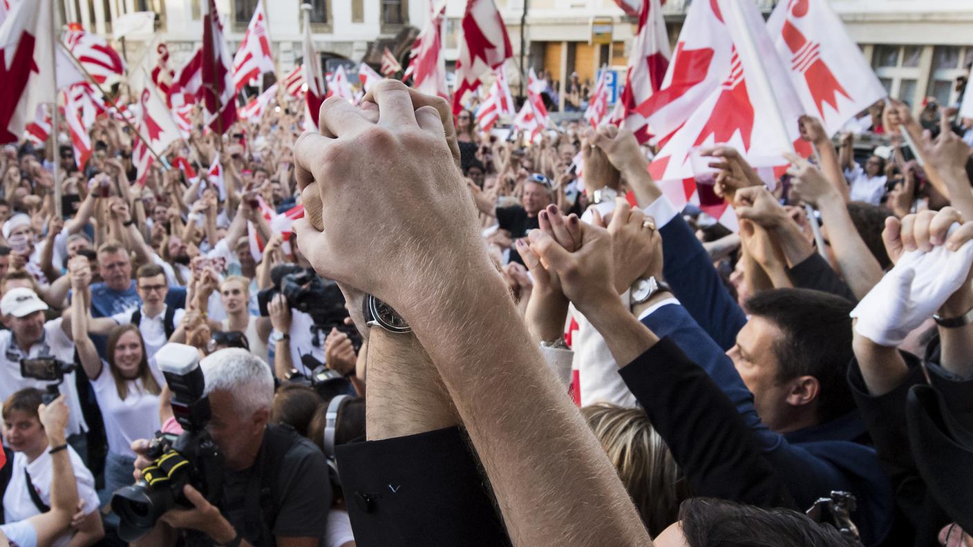 La festa dei vincitori nel giorno della vittoria progiurassiana
