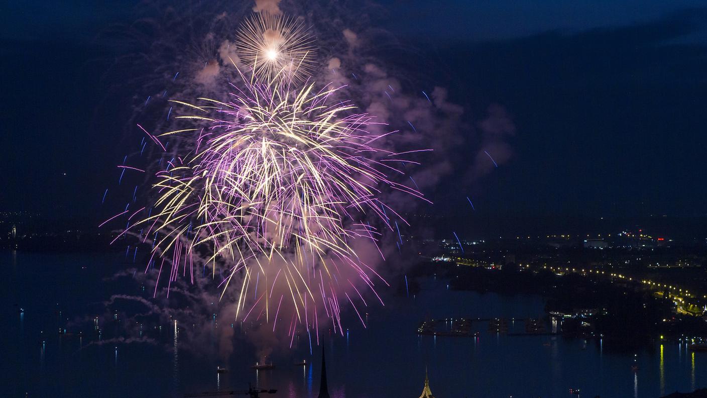 Fuochi d'artificio per la Festa nazionale