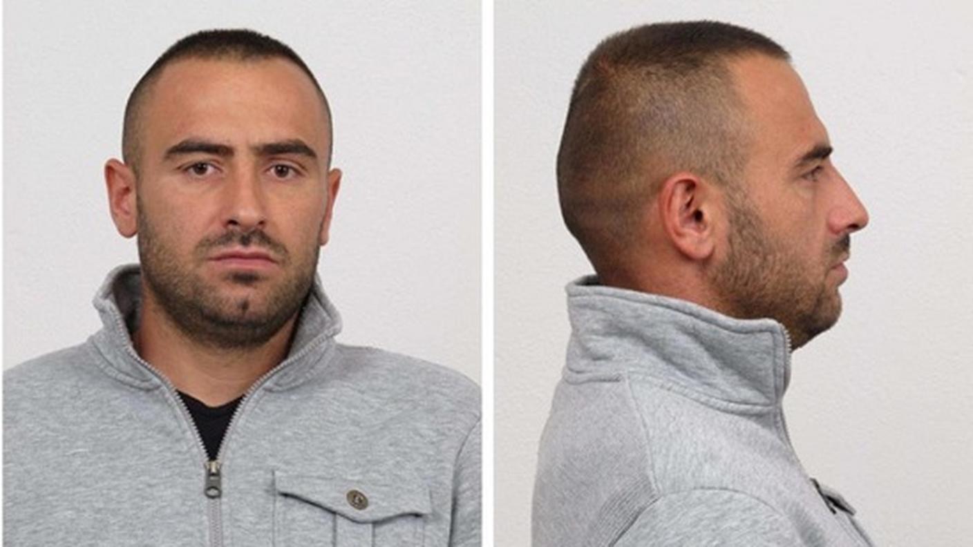 La foto dell'evaso, diffusa a livello svizzero e internazionale