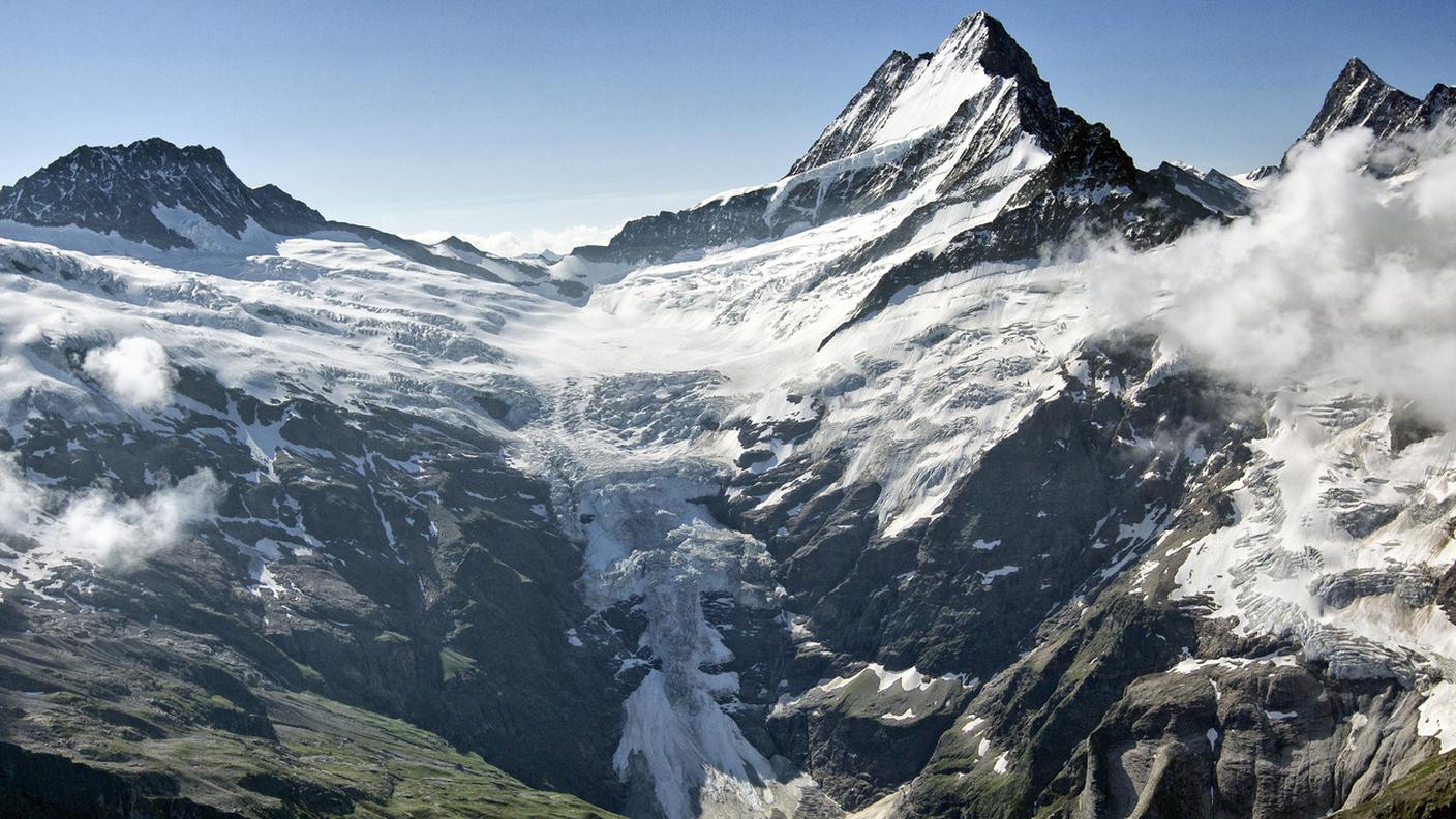 Il velivolo militare si trova nei pressi dello Schreckhorn