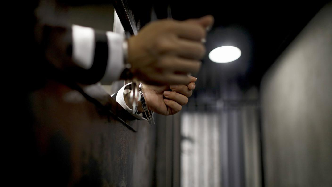Niente sconti per i violenti