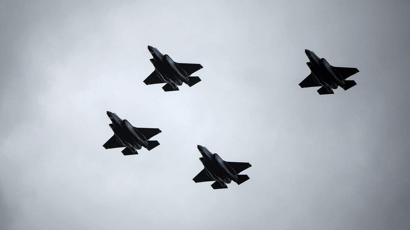 Gli F-35 arriveranno "con motori obsoleti"