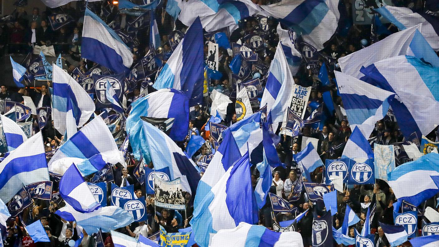 Animi surriscaldati sugli spalti, ma soprattutto fuori dallo stadio 