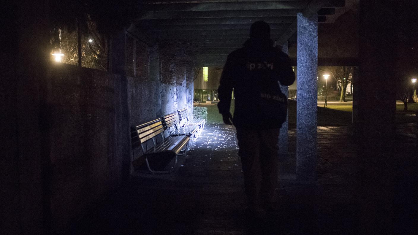 La metà delle richieste di denaro è fatta da svizzeri