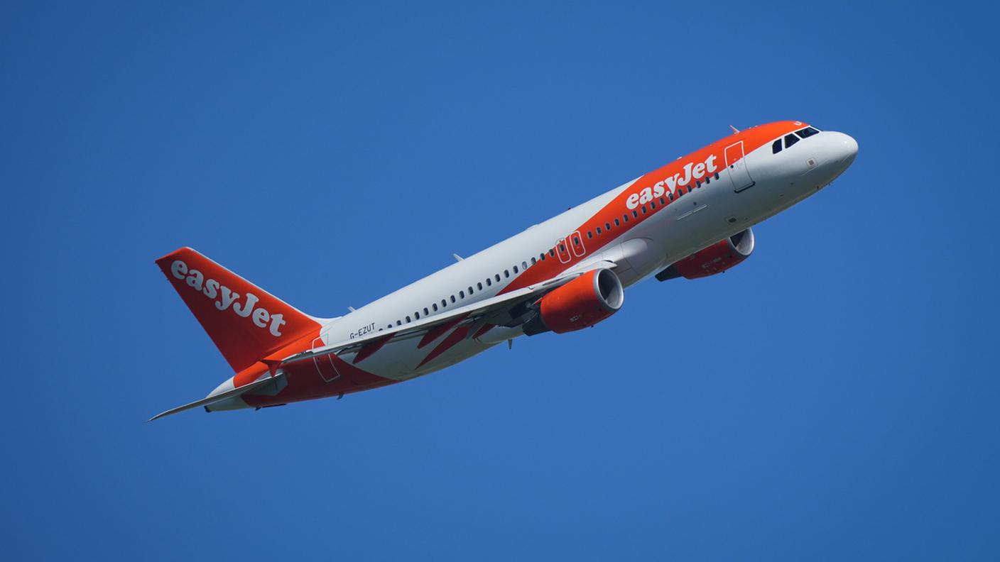 Non si sa quanti passeggeri fossero a bordo dell'Aibus A320.jpg