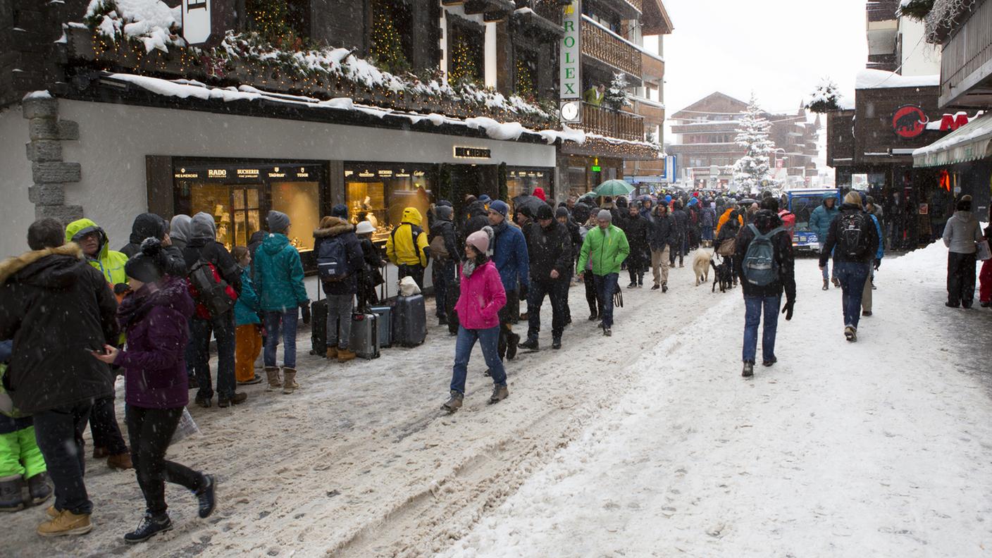In fila per andarsene da Zermatt