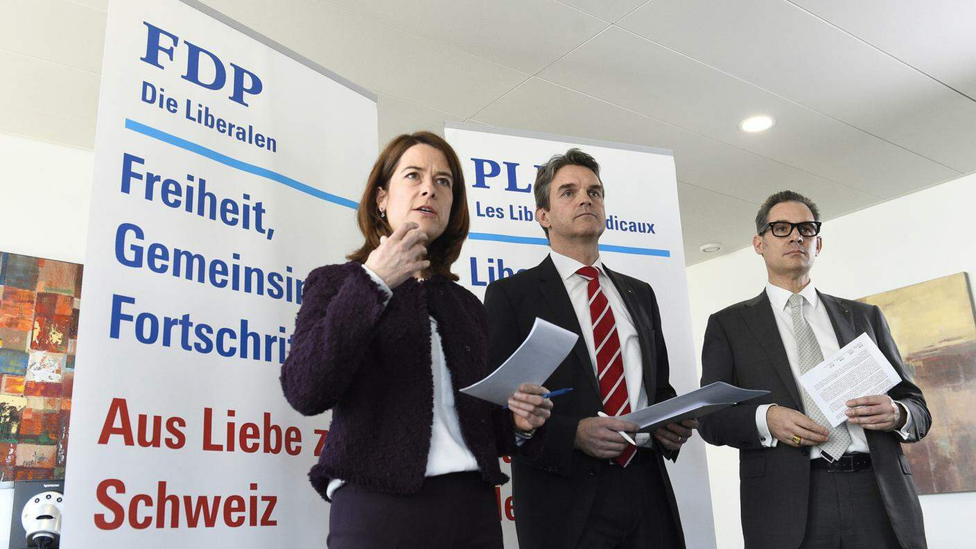 Parlamentari PLR riuniti a Versoix, nel canton Ginevra
