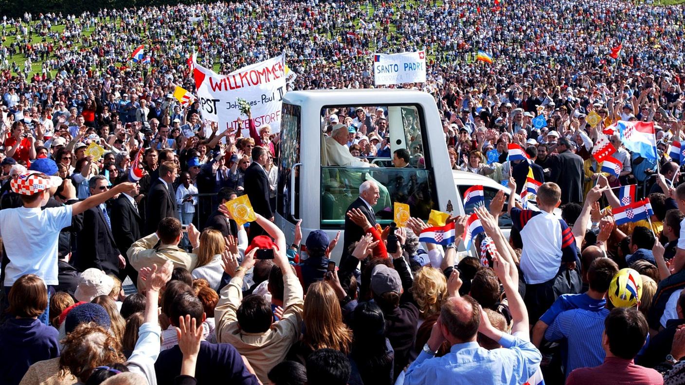 L'ultima visita papale in Svizzera: Giovanni Paolo II a Berna nel 2004