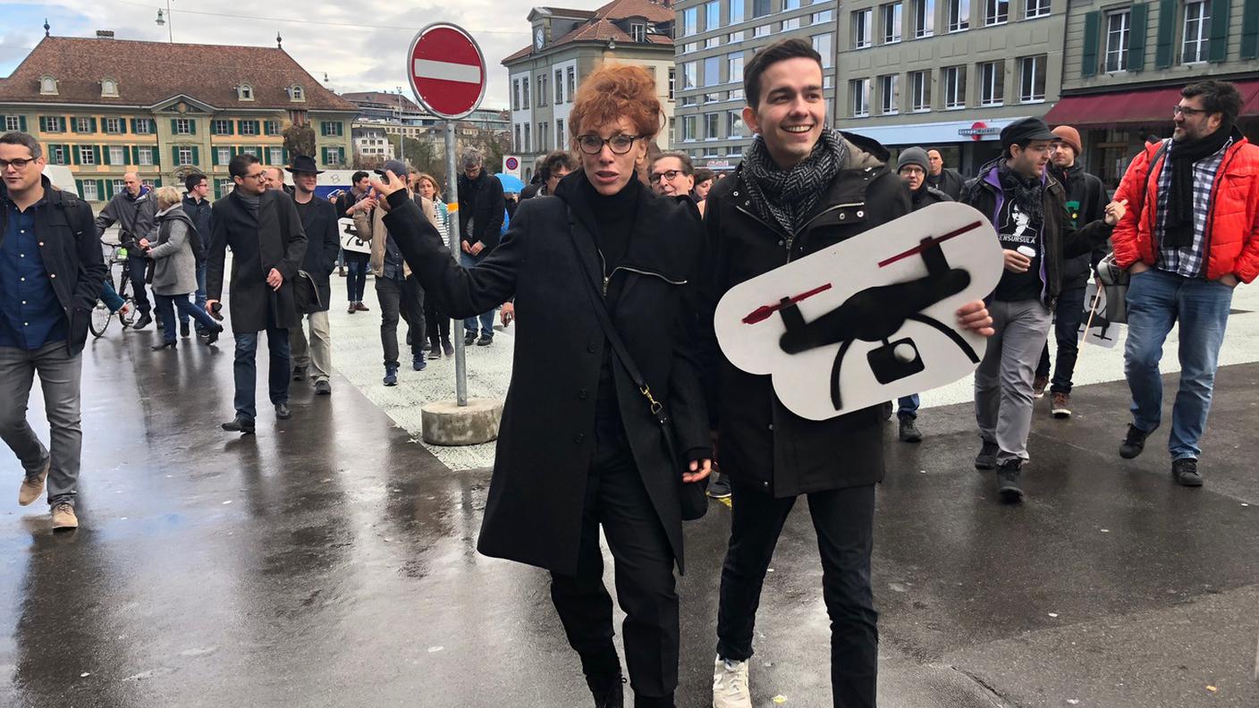 La scrittrice Sibylle Berg e Dimitri Rougy del comitato promotore 