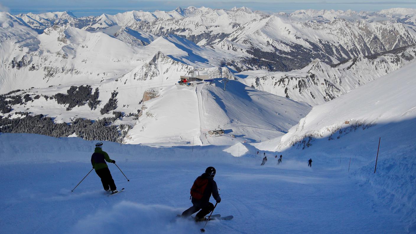 Le montagne innevate sopra la località vodese di Les Diablerets