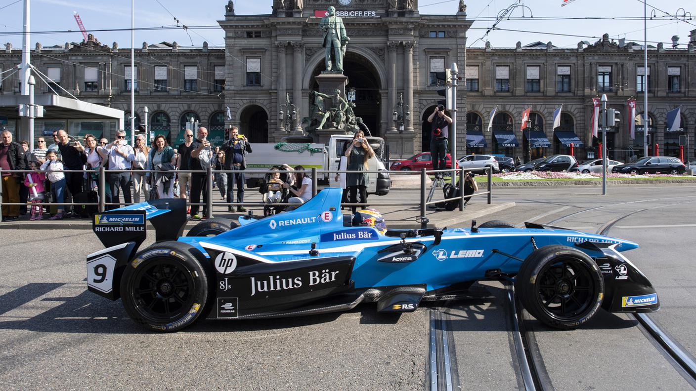 Le monoposto elettriche intanto sono già arrivate in città a Zurigo