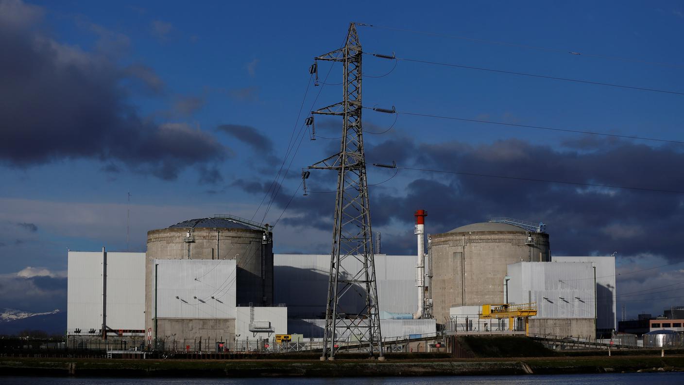 La centrale atomica alsaziana di Fessenheim andrà avanti ancora un anno