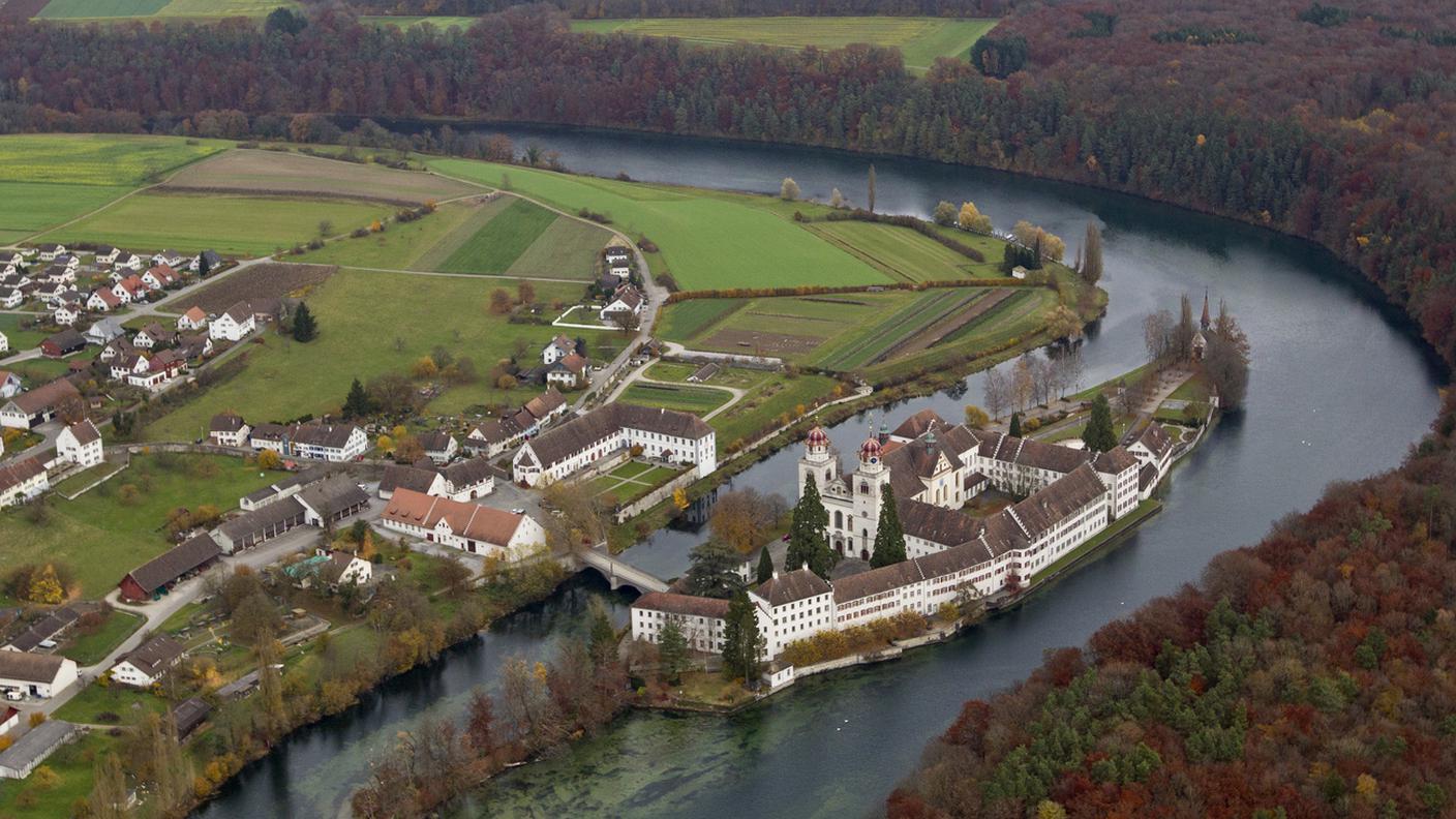 Il simbolo di Rheinau: l'isola nel Reno con l'ex monastero benedettino barocco