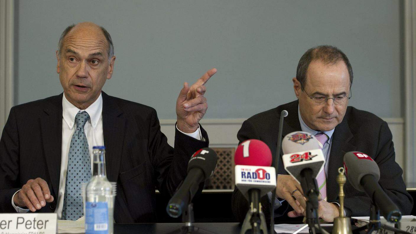 Briner e Janiak alla presentazione delle conclusioni della commissione nel 2010