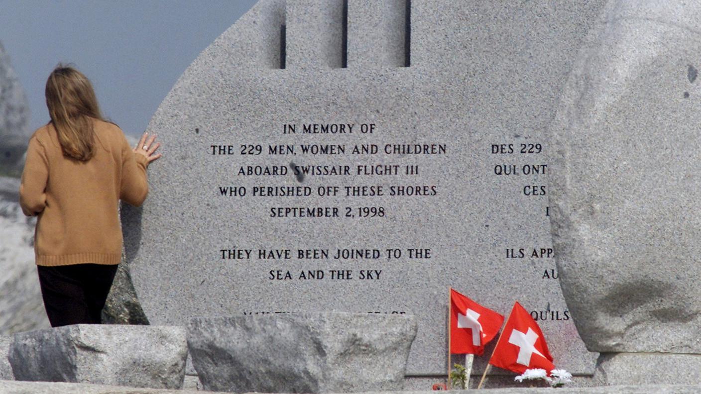 Il memoriale alle vittime del volo Swissair 111 a Peggy's Cove, in Canada