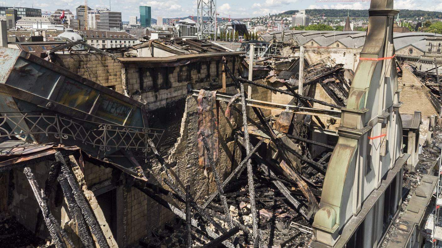 A Zurigo le autorità metteranno in sicurezza gli stabili devastati dal fuoco il 25 agosto