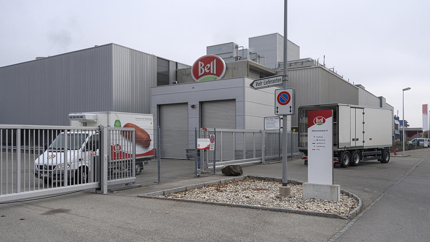 Stabilimento Bell preso di mira dagli animalisti