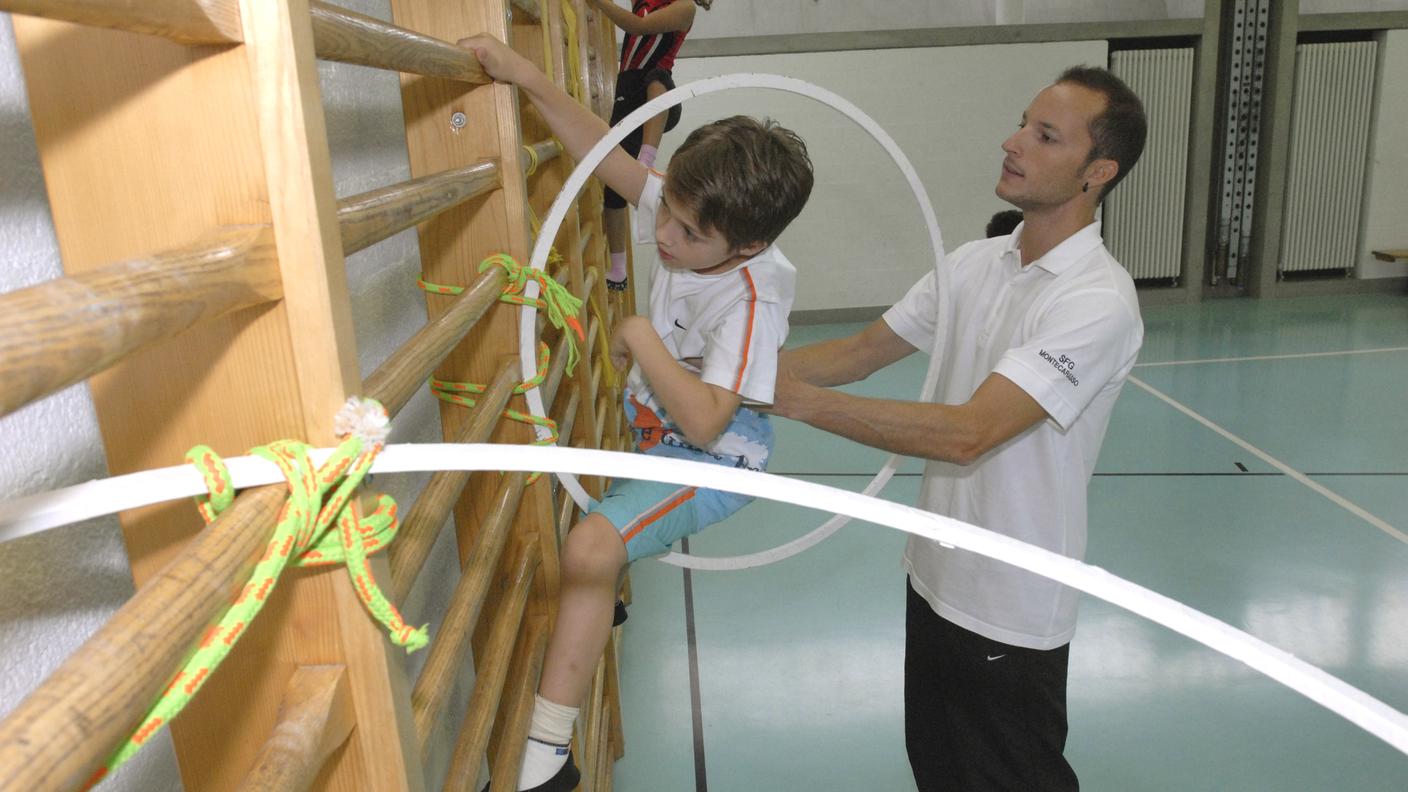 Monte Carasso_lezione ginnastica_TiPress_110099.jpg