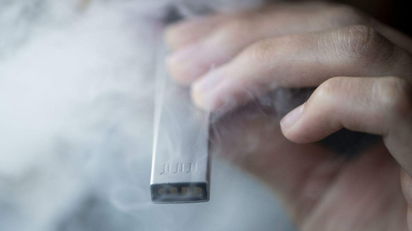 L'e-cigarette sarà sottoposta a una tassa se il liquido contiene la nicotina