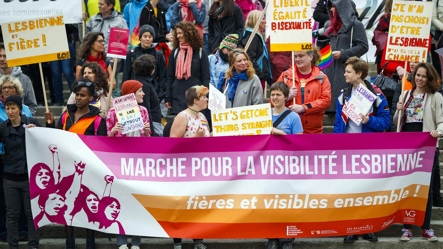 Lesbiche in piazza sabato a Losanna