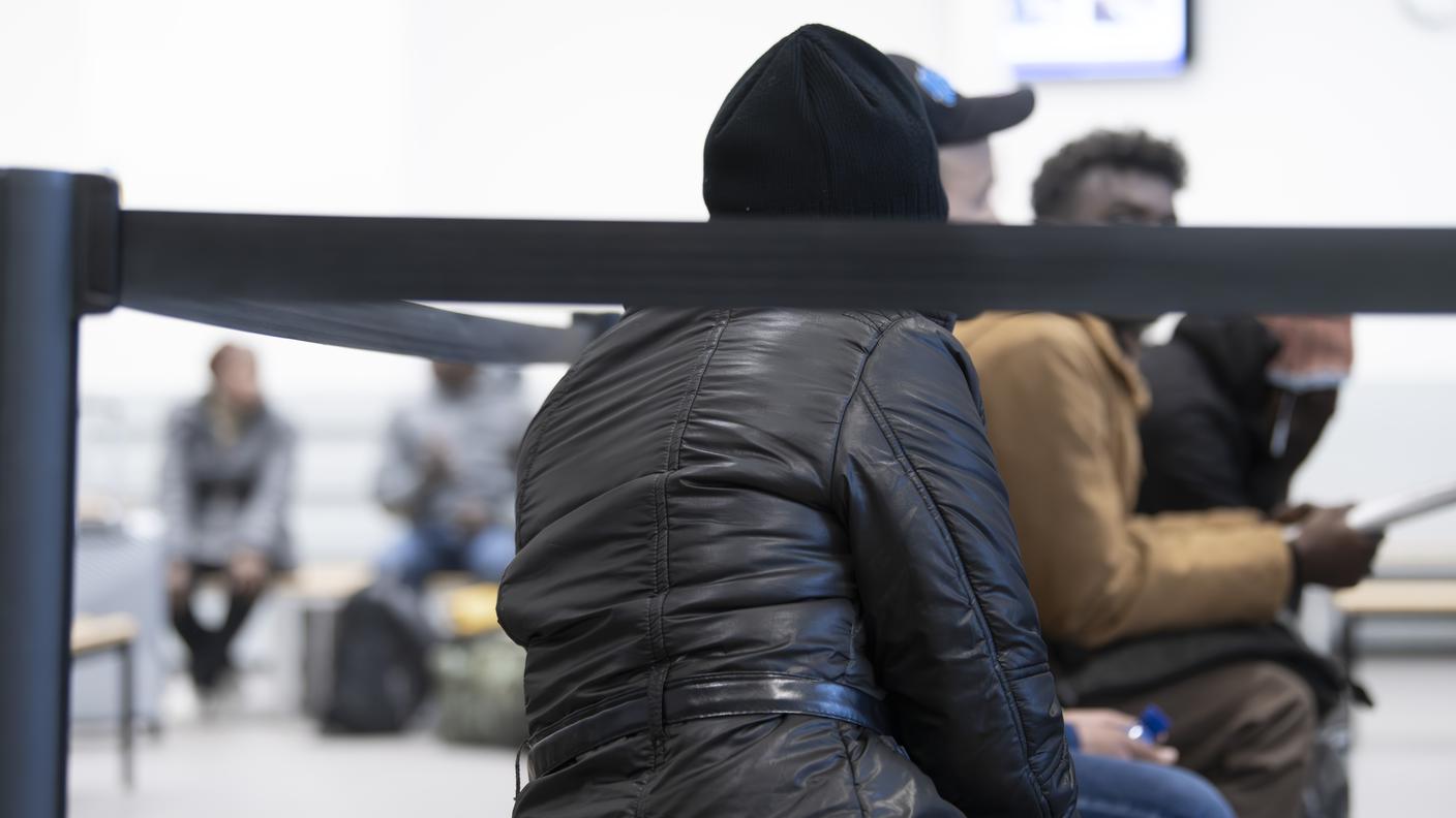 Il punto d'affluenza arrivo e registrazione richiedenti asilo a Chiasso