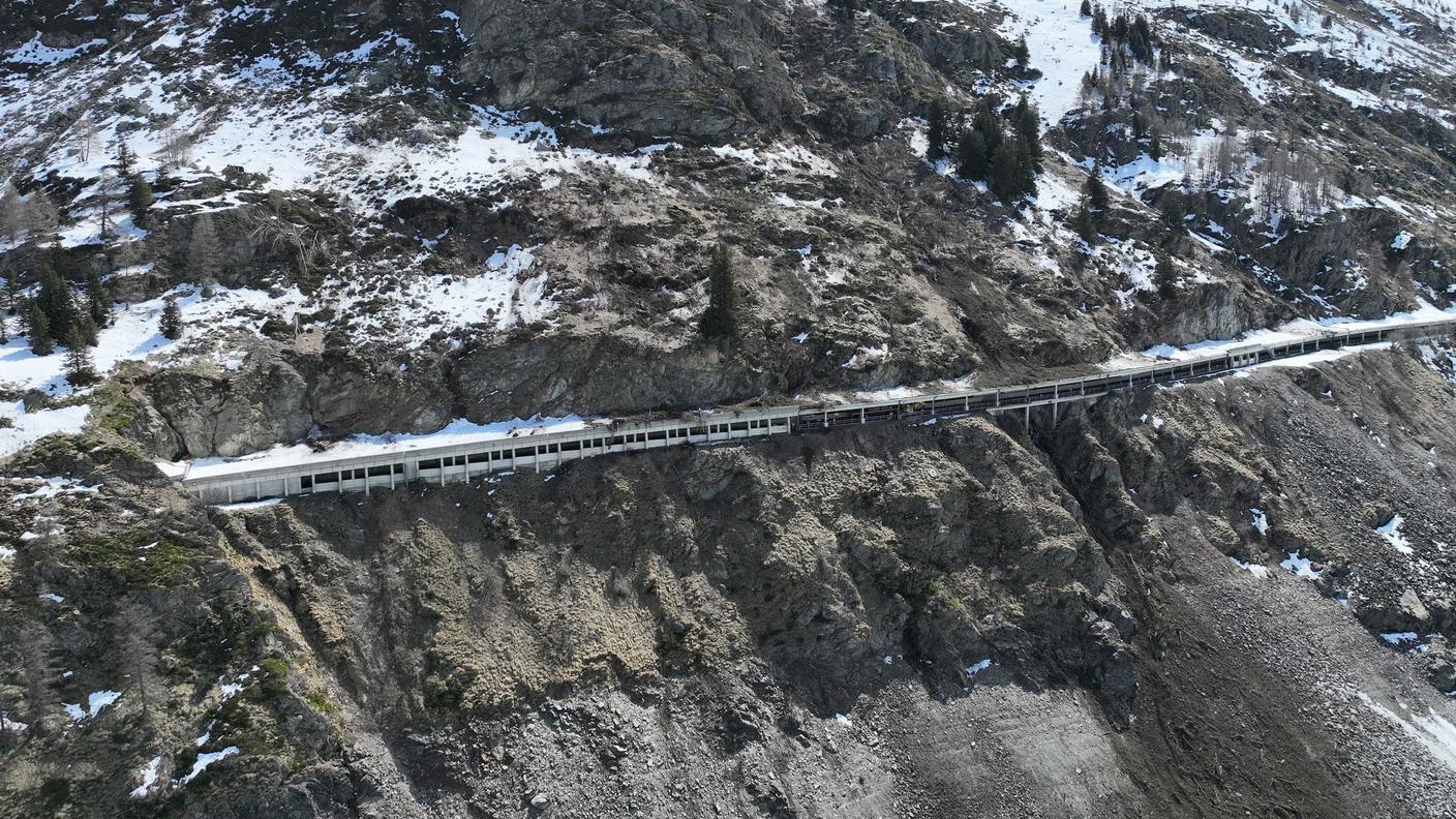 La semigalleria Les Toules sulla A21 del Gran San Bernardo