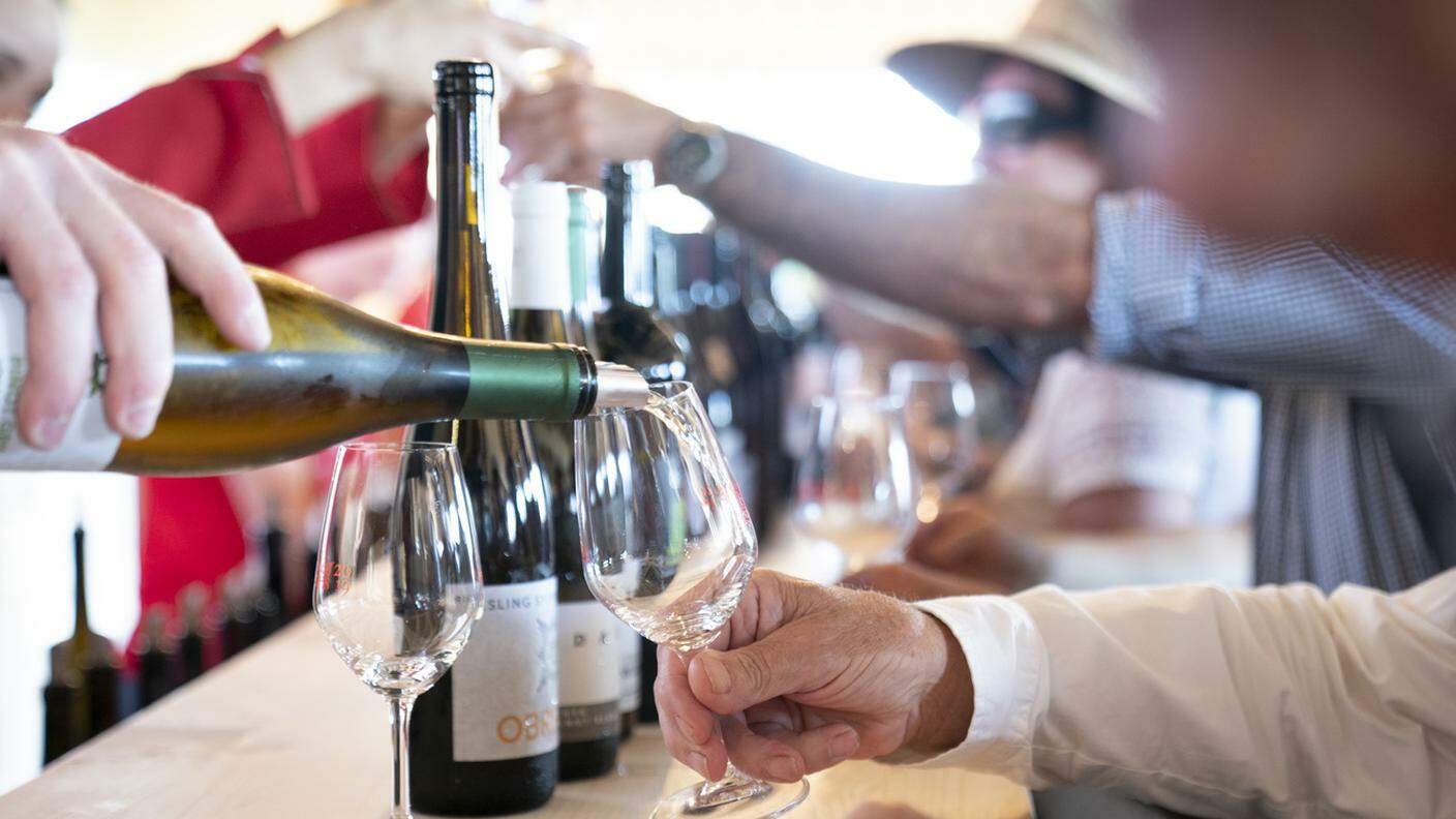 Degustazioni di vini grigionesi nel corso della Fête des Vignerons, il grande evento che ha avuto luogo a Vevey fra luglio e agosto
