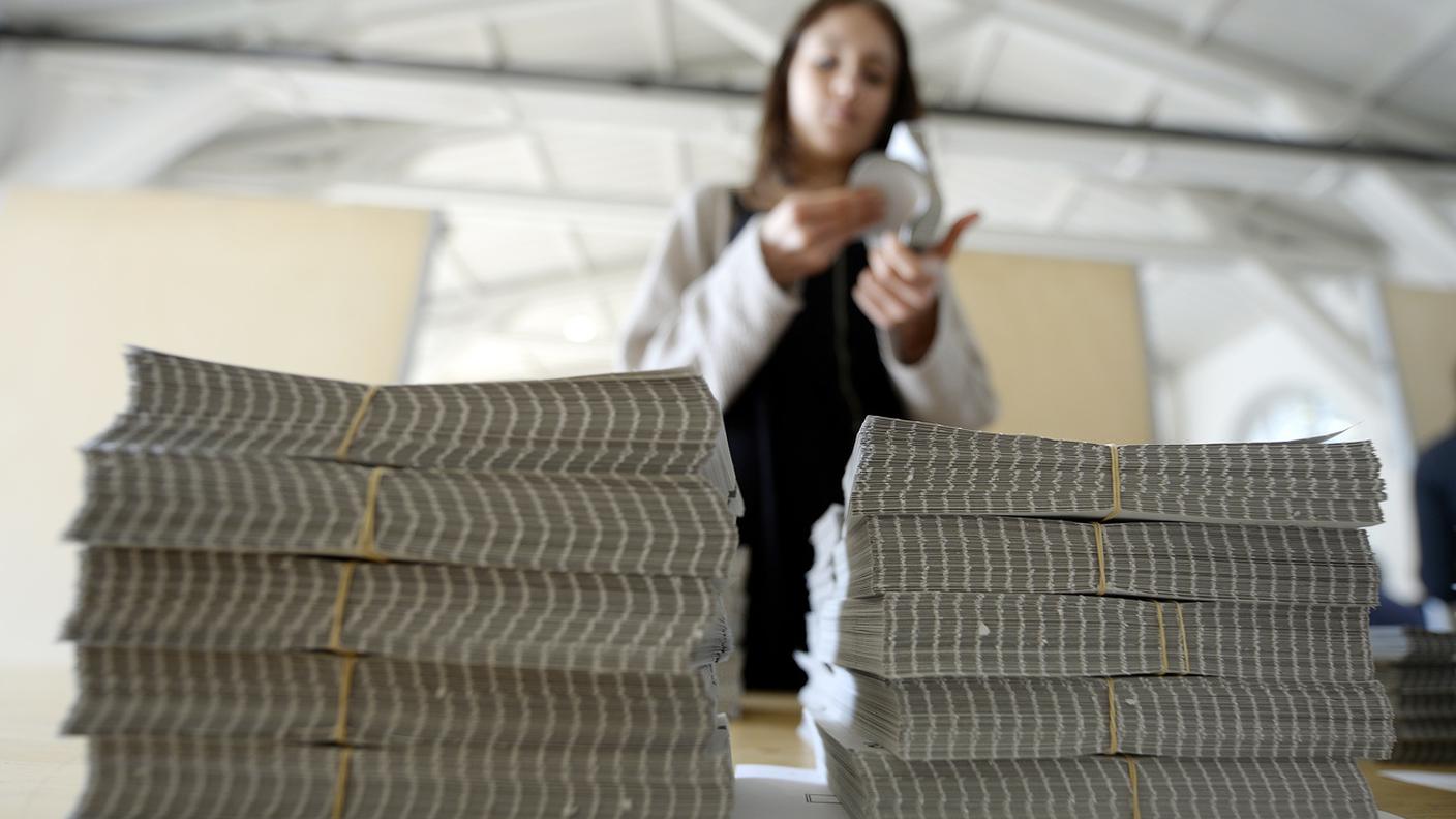 Iniziate le operazioni di spoglio dei voti