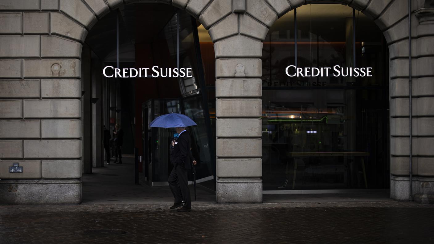Per il DFF non devono essere mantenuti i bonus agli ex dirigenti CS
